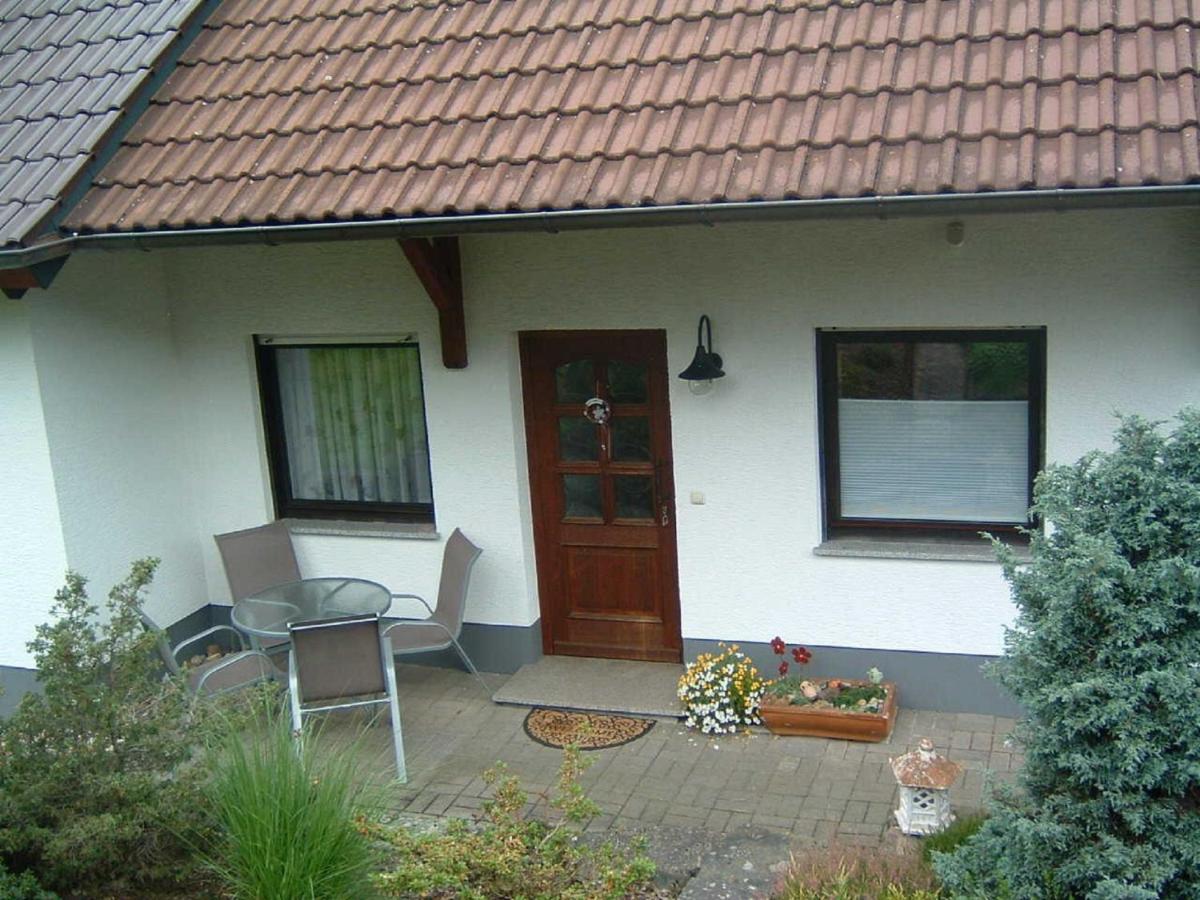 Ferienwohnung Hergenroeder Riedenberg  エクステリア 写真